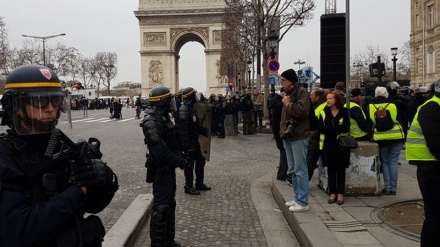 Les temps forts de l'acte 7 des Gilets jaunes en images 