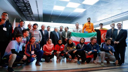 Iran Menang dalam Kejuaraan Step Running di Milad Tower