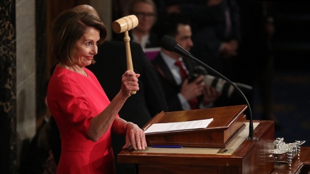 Nancy Pelosi kryetare e Dhomës së Përfaqësuesve në Amerikë