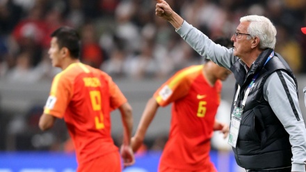  Coppa d'Asia: Lippi lascia la panchina della Cina dopo la sconfitta di 3-0 contro l'Iran