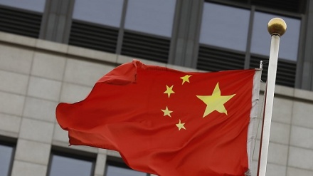 La Cina a Davos alza la voce: 