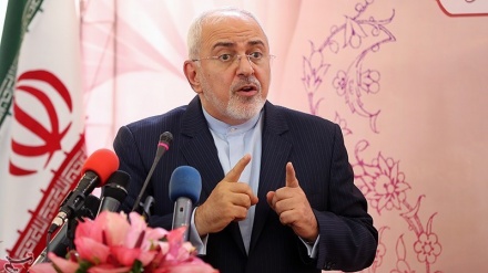 Zarif: Ilusi Adikuasa di Dunia Saat Ini Sudah Luntur