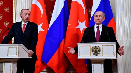 Turquía y Rusia abordan crisis siria tras retirada de EEUU