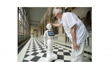 Robot umanoidi negli ospedali italiani