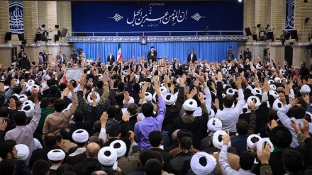 رهبر معظم انقلاب: آمریکا از ایران شکست تاریخی خواهد خورد