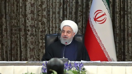 Ruhani: Eýrana bsyş bermek bilen Amerika netije alyp bilmez