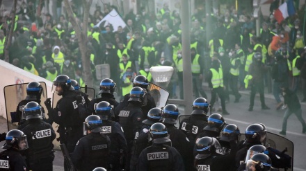 Video: Protestan ‘chalecos amarillos’ en Lyon