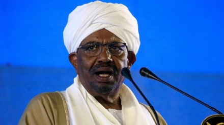 Sudan : EL-Bashir Ya Nada Sabon Mataimakinsa 