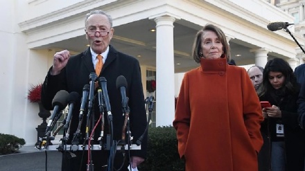 הסנאטורים הדמוקרטים ביקשו מטראמפ לפתוח את הממשלה מחדש