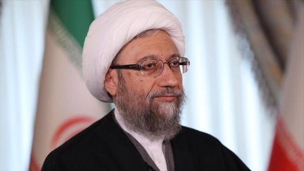 Irán condena intentos de enemigos por hacer desesperar a su pueblo