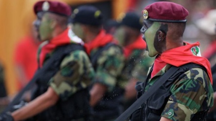 Militares venezolanos listos para enfrentar un ataque militar de EEUU