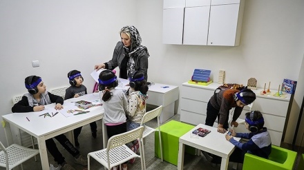 Pembukaan Pusat Pertama Penelitian Otak di Iran (1)