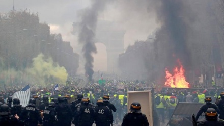Macron plantea celebrar referéndum para acabar crisis de chalecos amarillos+video