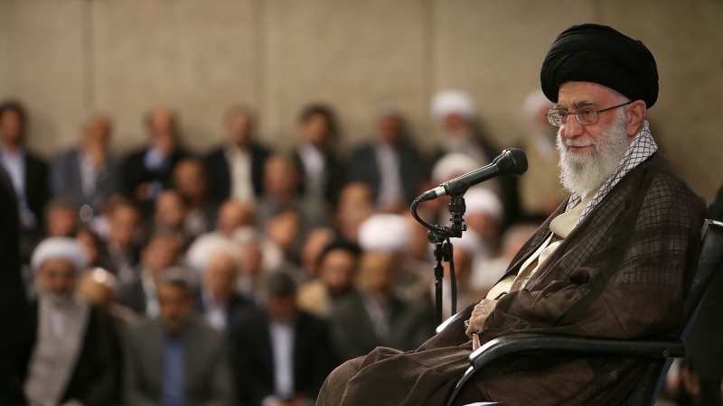 Politika e jashtme në pikëpamjen e Ajetullah Khamenei