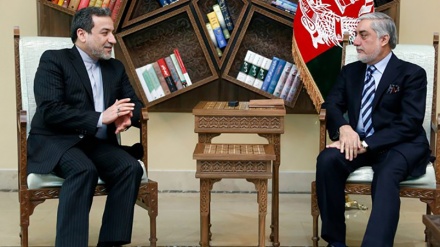 イラン外務次官が、アフガンの政府関係者と会談