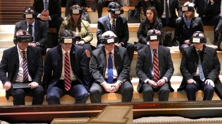 Zarif se burla de ceguera política de EEUU aun con gafas VR