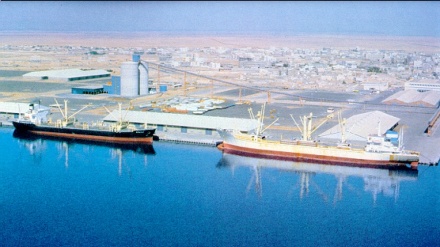 Irak Usut Pengambilalihan Proyek Minyaknya oleh Saudi