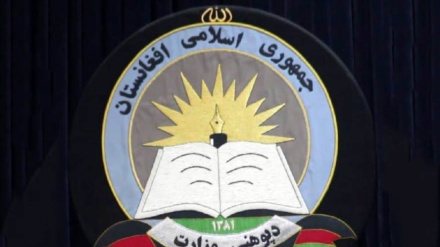 گزارش : تلاش وزارت معارف افغانستان برای مصونیت از جریانات سیاسی