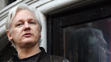 Assange prepara azione legale contro Usa