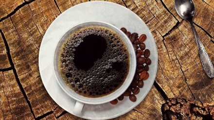چقدر قهوه بخوریم تا بیشتر زنده بمانیم؟