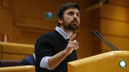 Ramón Espinar dimite como líder de Podemos en Madrid y agrava la crisis interna
