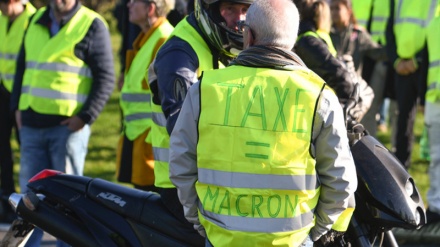Cognac : un Gilet jaune légèrement blessé après avoir été percuté par une voiture de police