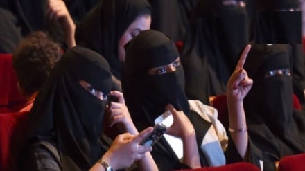 S’ka më “divorce sekrete”, femrat saudite do të njoftohen me SMS