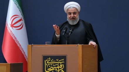 Ruhani: Krenohemi me raketat tona mbrojtëse dhe shkencore