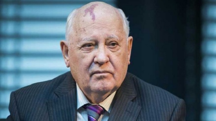 گورباچف: خروج آمریکا از پیمان 