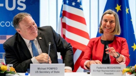 Venezuela, Mogherini zhvillon bisedë telefonike me Pompeo