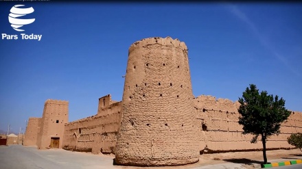 Arg-e Mohammadabad, Benteng Bersejarah di Isfahan