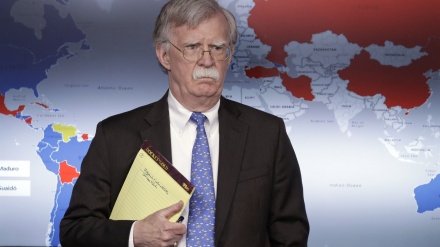 Bolton mohon spekulimet për ndërhyrje ushtarake në Venezuelë