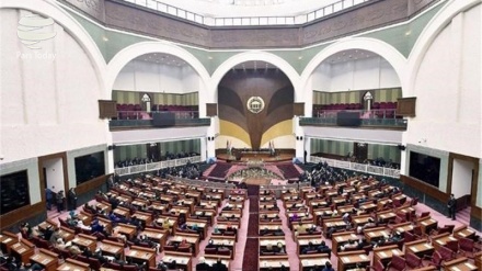 درخواست اعضا مجلس افغانستان برای لغو پیمان امنیتی کابل-واشنگتن 