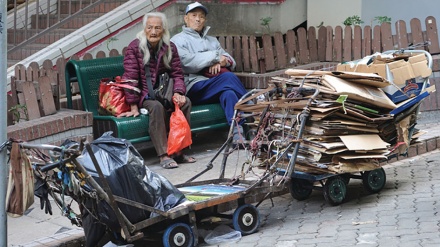 韓国の高齢者の半数が貧困ライン以下で生活