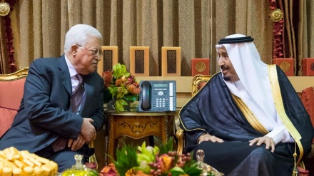 Pemimpin Otorita Ramallah Temui Raja Saudi di Riyadh