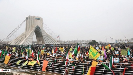 l'Iran tout entier célèbre le 40ème anniversaire de la victoire de la Révolution islamique