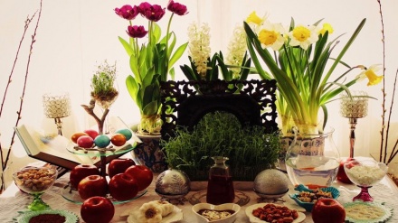 バンクーバー市の暦にイランのノウールーズが記載