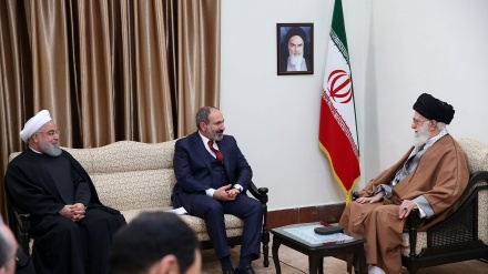 Líder iraní: Irán y Armenia deberían tener relaciones sólidas y amistosas+fotos