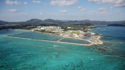 安倍首相、「普天間基地の辺野古移設を推進」