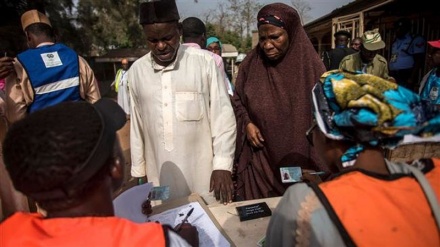 Nigerians cast ballots in presidential election