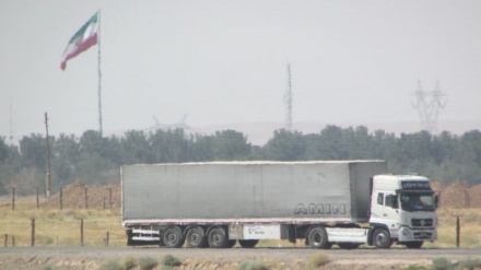 کامیون های تاجیکستان؛ همچنان پشت مرز بسته ترکمنستان