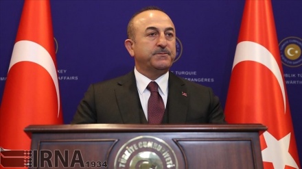 Çavuşoğlu: İran'ın bu kadar köşeye sıkıştırılmasını doğru bulmuyoruz