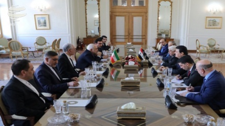 Eýran bilen Siriýanyň daşary işler ministrleriniň Tehranda geçiren duşuşygy