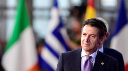 Il governo Conte deve riconoscere Guaidò come presidente del Venezuela?