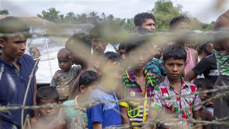  Rohingya refugees sue Meta over Facebook's contribution to genocide 