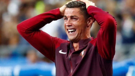 پیشنهاد باور نکردنی اماراتی‌ها به رونالدو