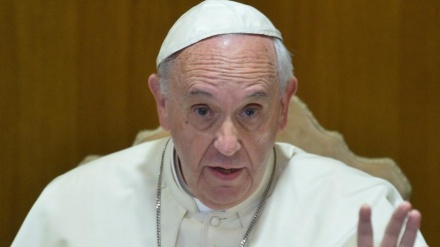 ローマ法王が、カトリック教会での性的虐待の存在を認める