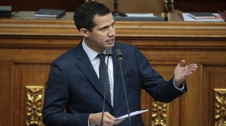 El títere Juan Guaidó se atrevió a cuestionar a presidentes de Uruguay y México