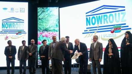 Fillon festa botërore e Novruzit në Iran