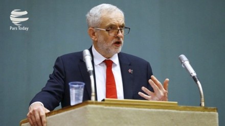 Corbyn'in İşçi Parti üyeliğinin Siyonist karşıtı yaklaşımından dolayı askıya alınması